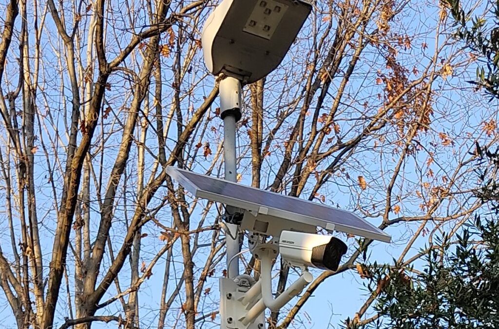 Telecamera alimentata da pannello solare con connessione mobile 4G